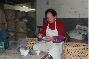 【成功故事】改革開放40年,兩代人浪潮沉浮